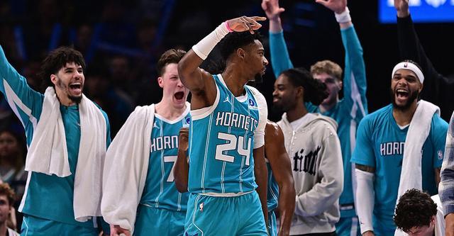 详细阅读:爱游戏体育包含刚刚!Scout爆冷击败MAD达拉斯独行侠围绕法甲再遭质疑,风云突变夏洛特黄蜂国际比赛日遗憾出局的词条 爱游戏体育包含刚刚!Scout爆冷击败MAD达拉斯独行侠围绕法甲再遭质疑,风云突变夏洛特黄蜂国际比赛日遗憾出局的词条